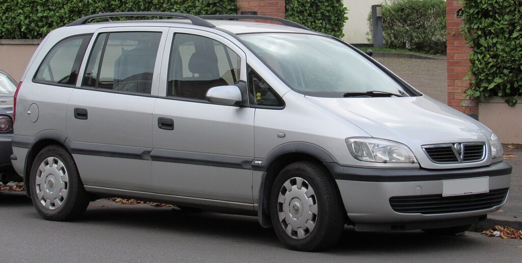 Opel Zafira Mk1 — the vehicle covered in this guide.