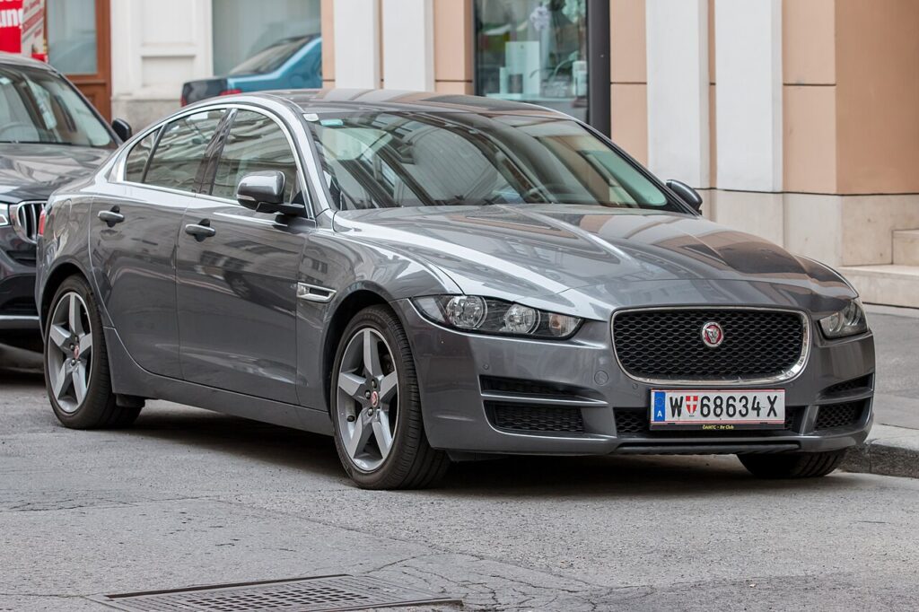 Jaguar XE Mk1 — the vehicle covered in this reset guide.