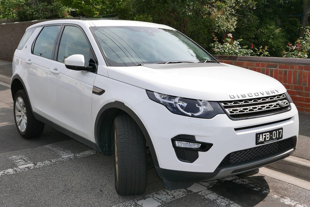 Land Rover Discovery Sport Mk1 — the vehicle covered in this reset guide.