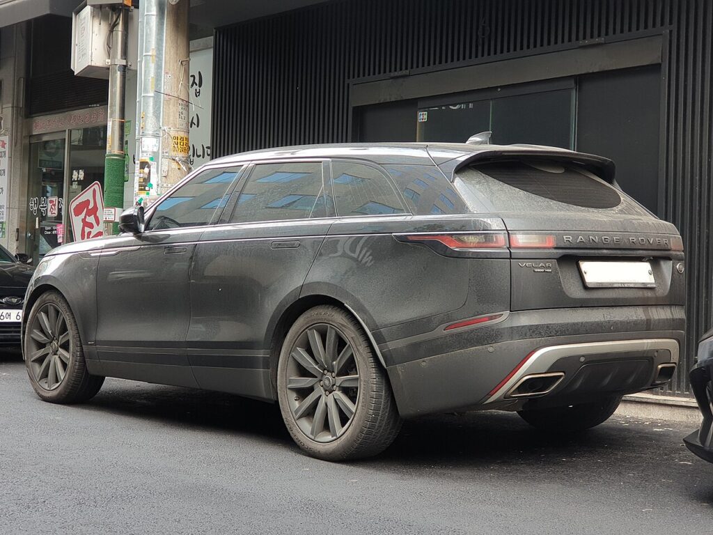 Land Rover Range Rover Velar Mk1 — the vehicle covered in this reset guide.