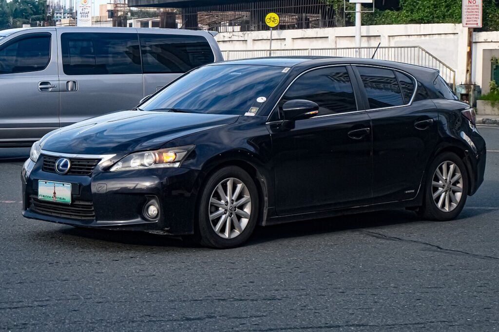 Lexus CT Mk1 — the vehicle covered in this reset guide.