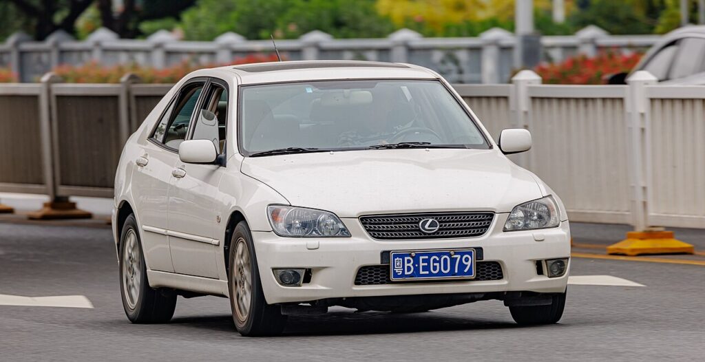 Lexus IS Mk1 — the vehicle covered in this reset guide.