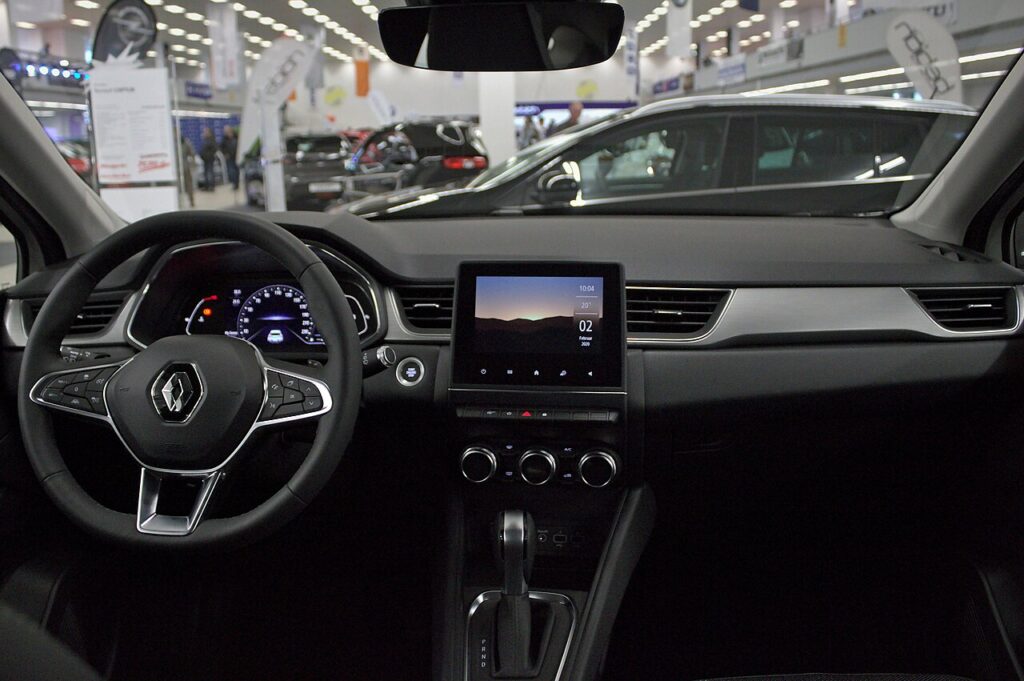 Renault Captur Mk2 — the vehicle covered in this guide.