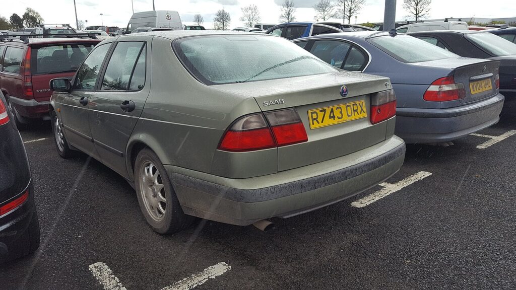 Saab 9-5 — the vehicle covered in this reset guide.