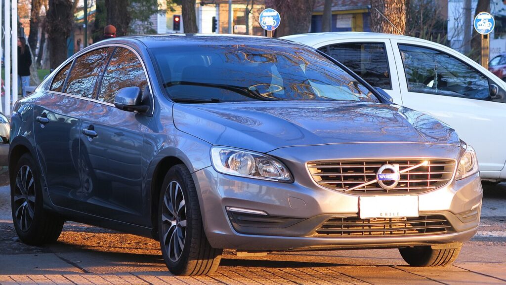 Volvo S60 Mk3 — the vehicle covered in this reset guide.