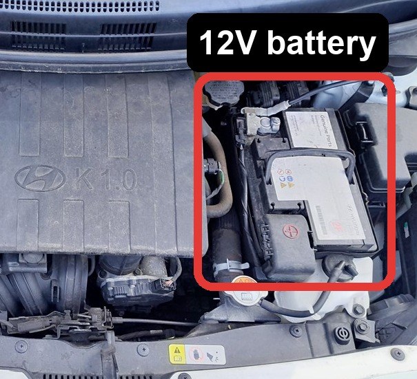 12V battery in a Hyundai i10 engine bay