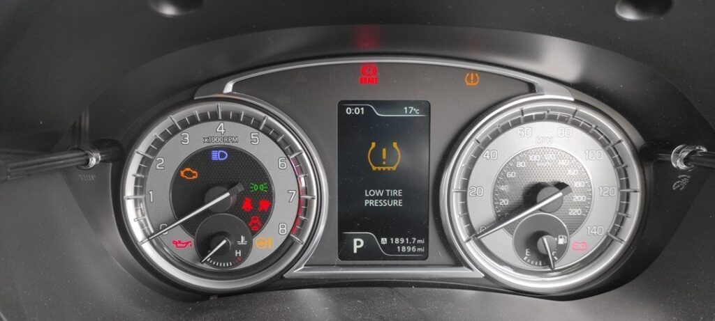 Suzuki Vitara LOW TIRE PRESSURE TPMS warning in the instrument cluster