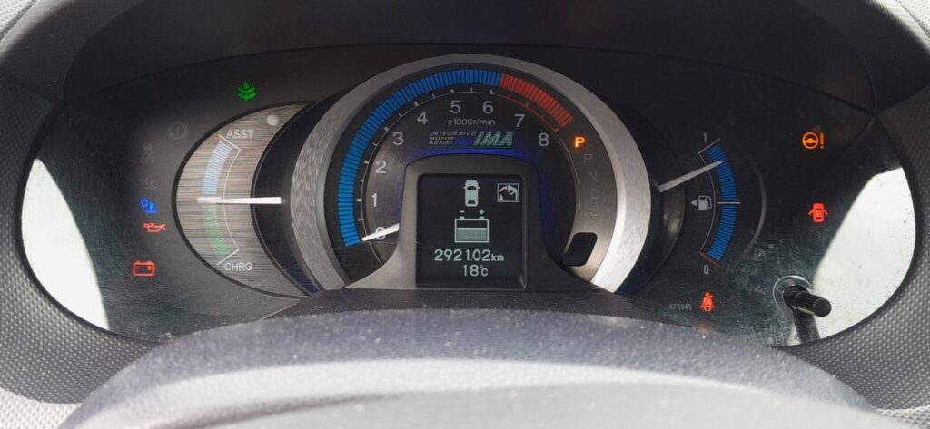 Honda Insight ZE2 instrument cluster with IMA hybrid gauges