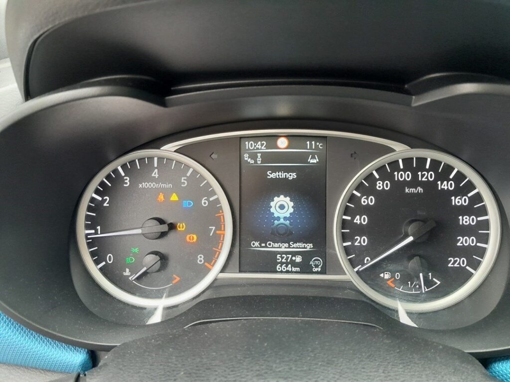 Nissan Micra K14 instrument cluster settings menu