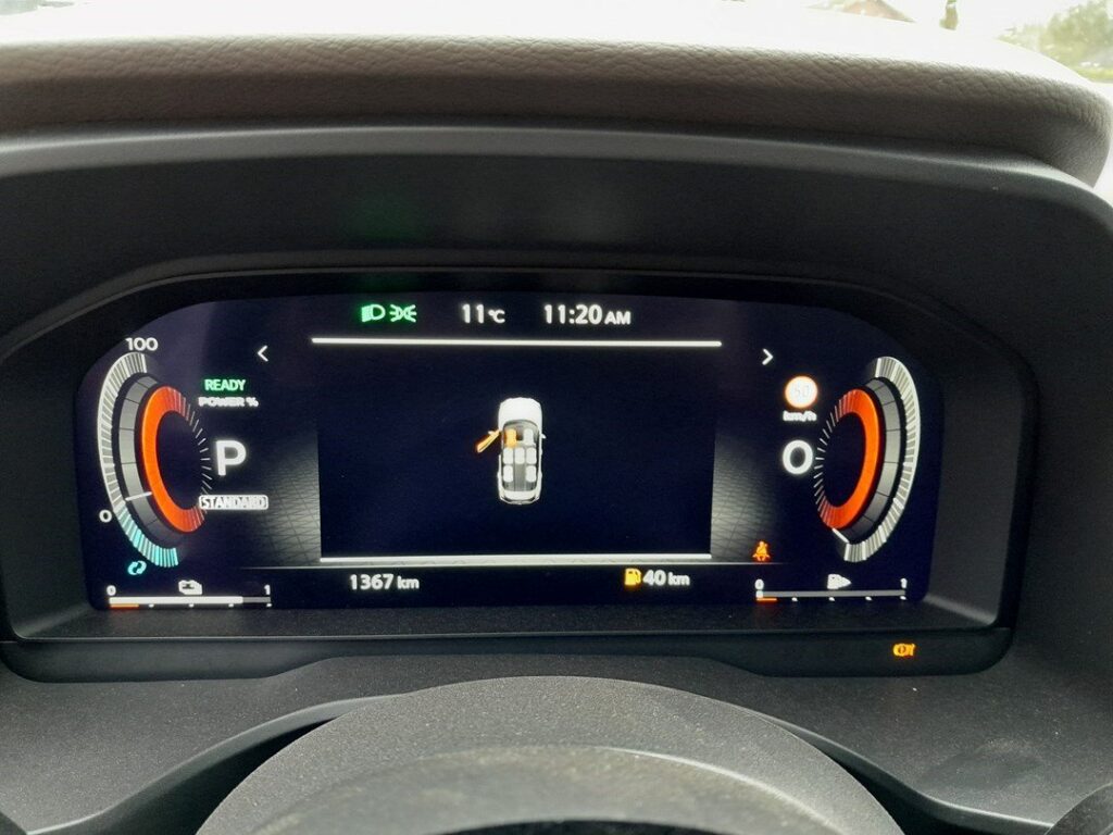 Nissan X-Trail T33 digital instrument cluster