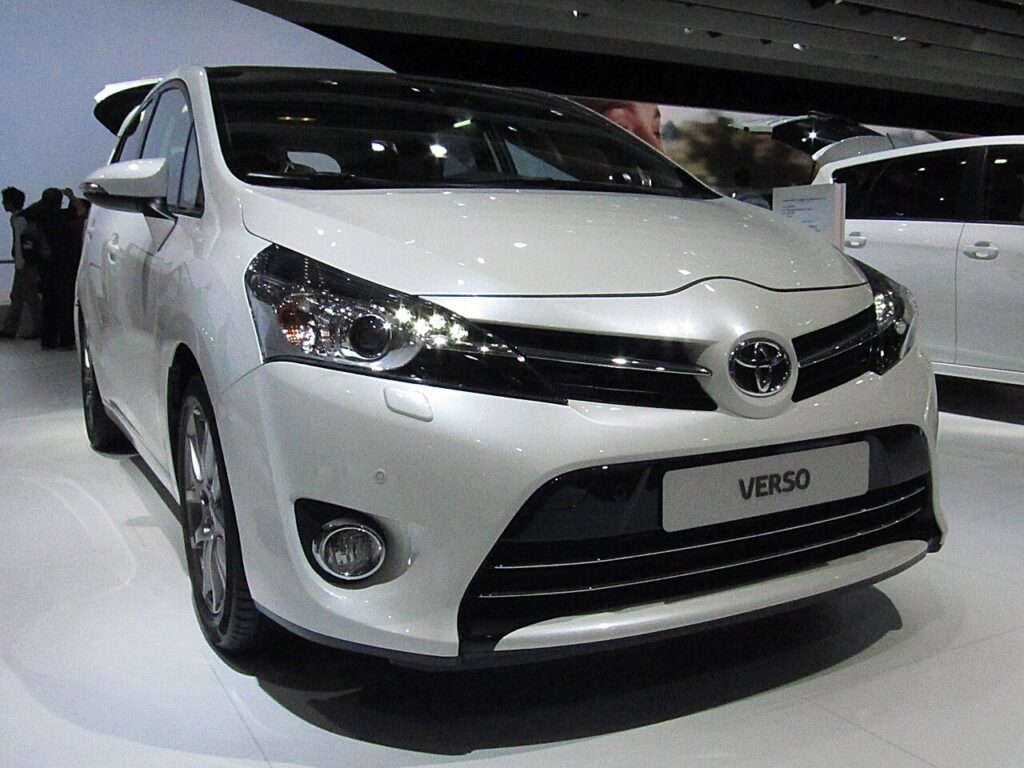 Mk1 (AR20) 2009-2018 exterior