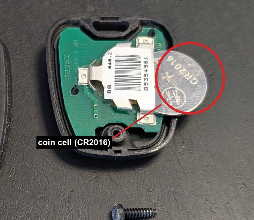 Toyota Aygo key opened showing the CR2016 coin cell