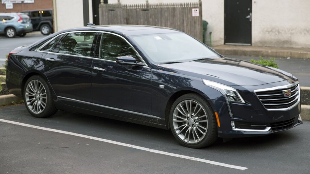 Cadillac CT6 (2016-2020) exterior