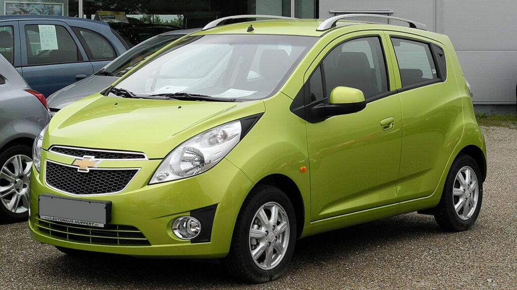 Chevrolet Spark Mk2 (M300) 2010-2016 exterior