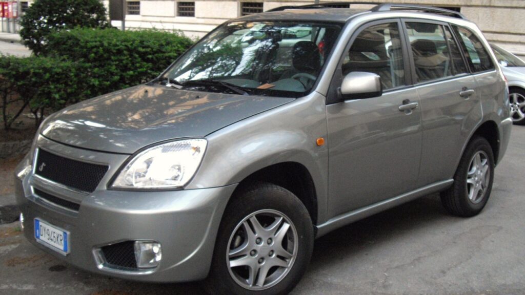 DR DR5 (2020-2023) exterior