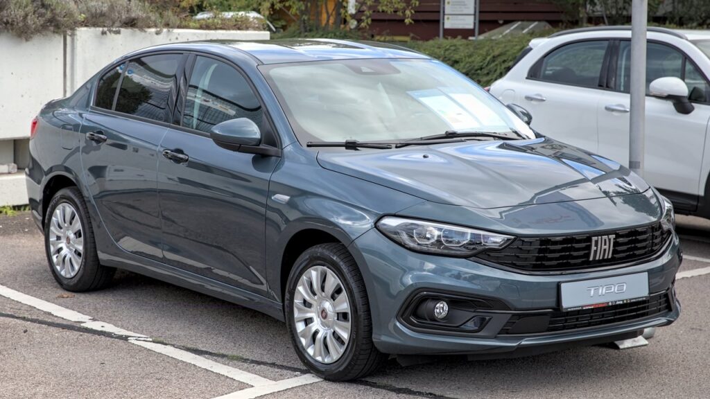 Fiat Tipo Mk2 (356) 2016-present exterior