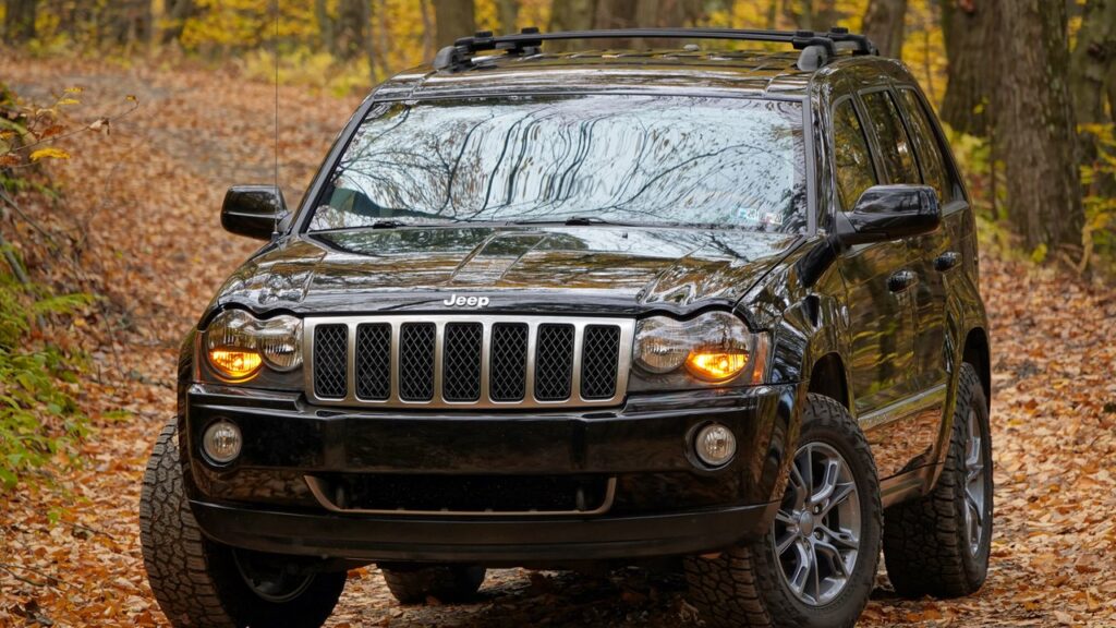 Jeep Grand Cherokee Mk3 (WK/WH) 2005-2011 exterior