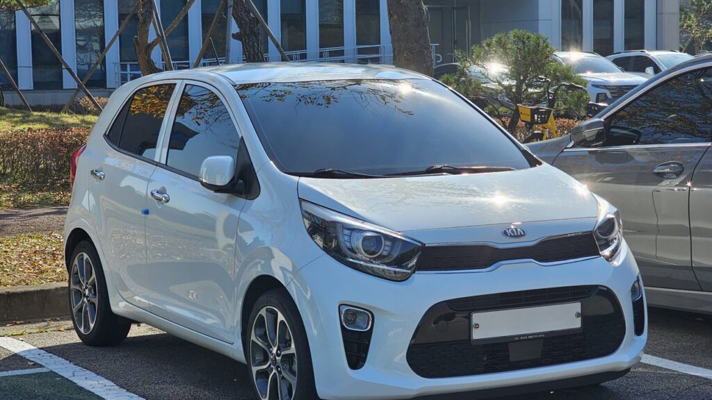 Kia Picanto Mk3 (JA) 2017-Present exterior