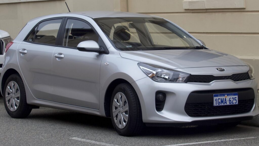 Kia Rio Mk4 (YB) 2017-2023 exterior