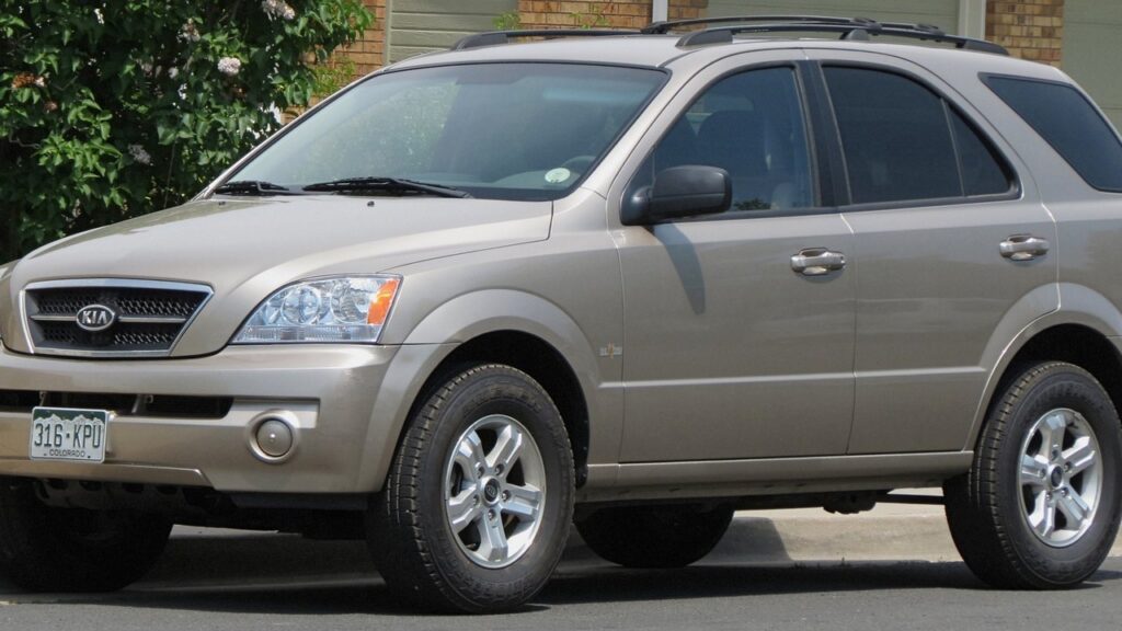 Kia Sorento Mk1 (BL) 2003-2011 exterior