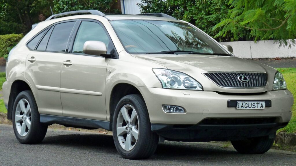 Lexus RX Mk2 (XU30) 2003-2008 exterior