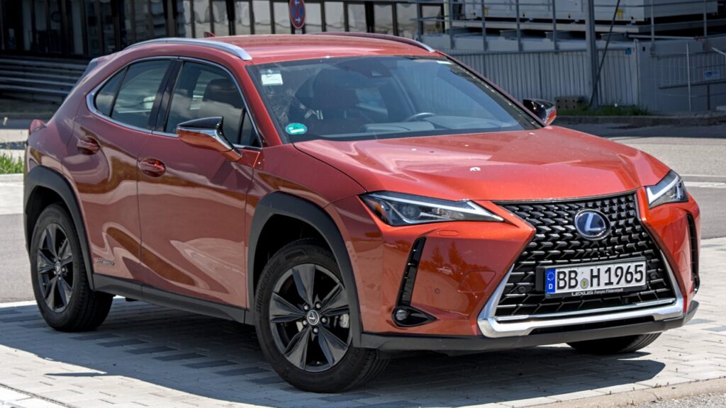 Lexus UX Mk1 (A1) 2019-Present exterior