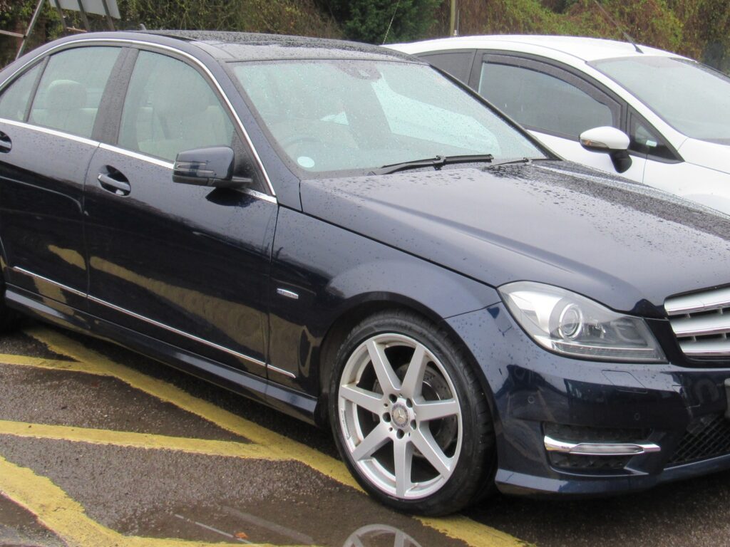 Mercedes C-Class Mk3 (W204) 2007-2014 exterior
