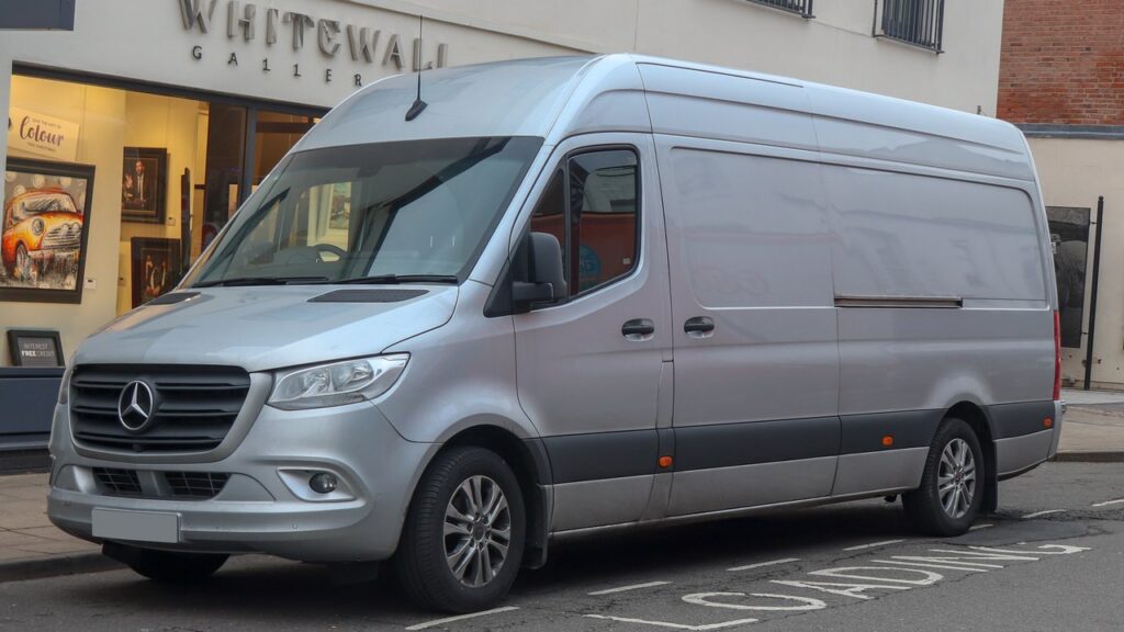 Mercedes Sprinter Mk3 (W907/W910) 2018-Present exterior