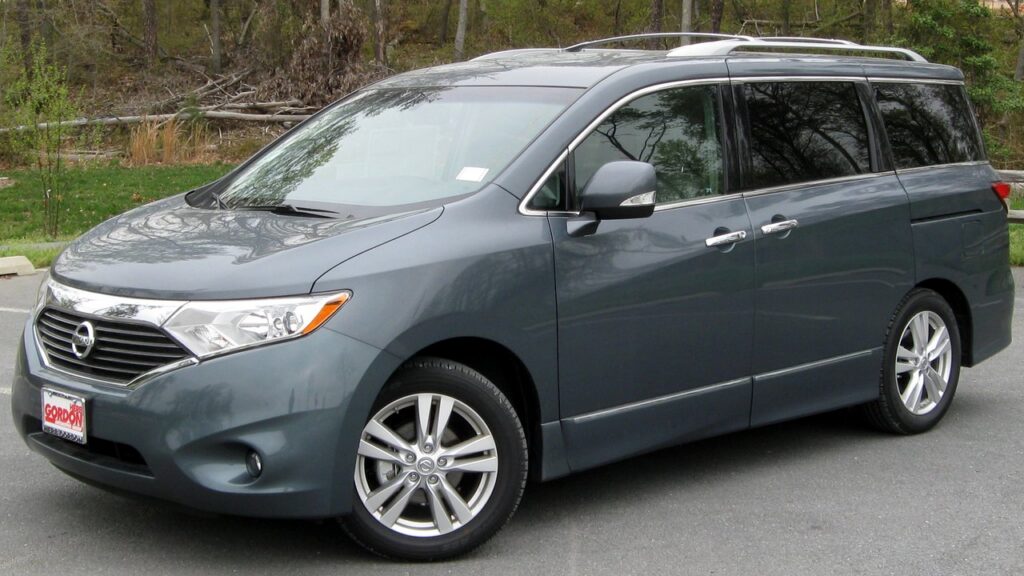 Nissan Quest Mk4 (RE52) 2011-2017 exterior