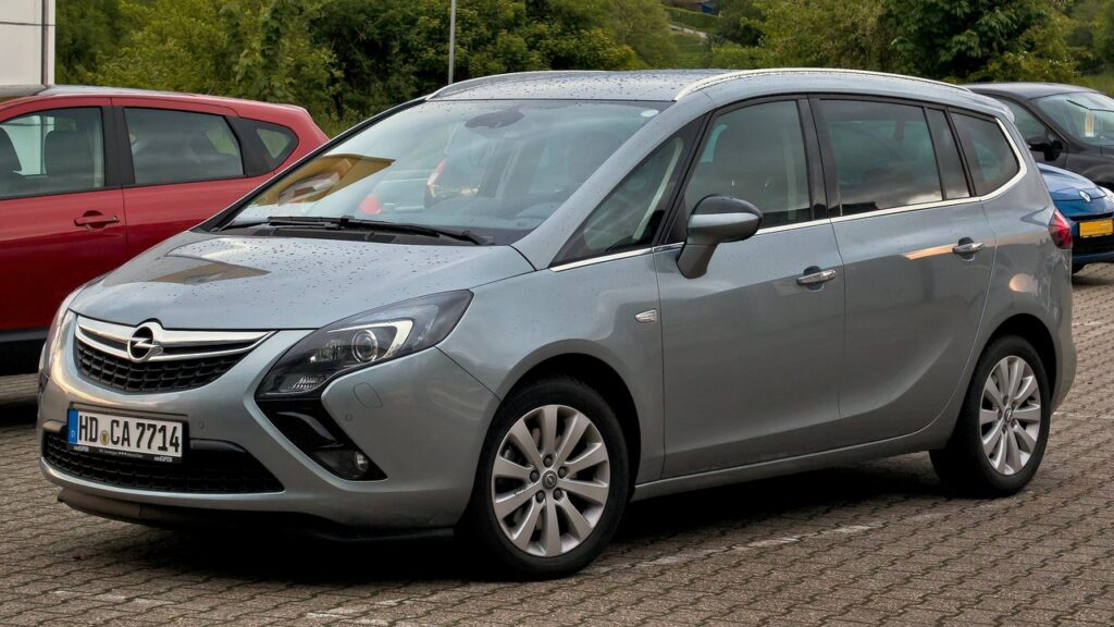 Opel Zafira Mk3 (P12) 2011-2019 exterior