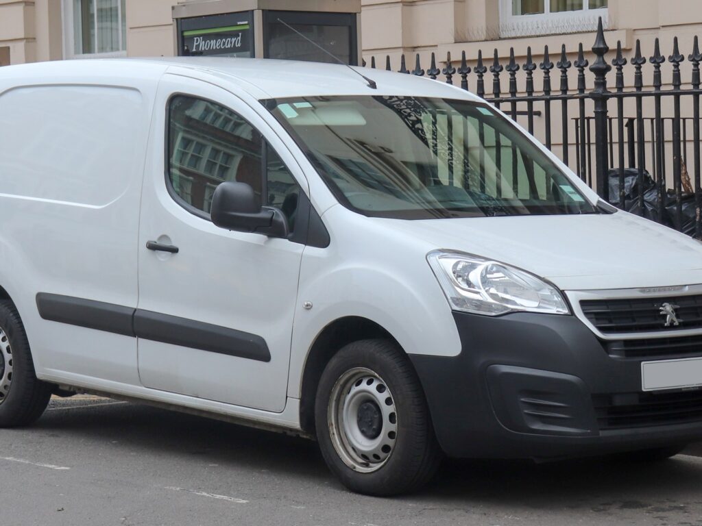 Peugeot Partner Mk2 (B9) 2008-2018 exterior