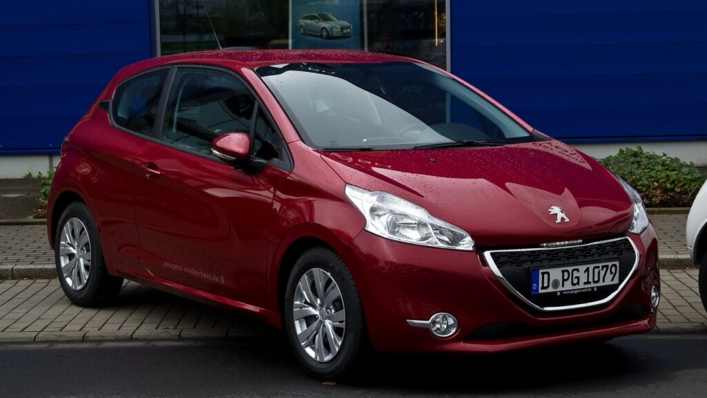 Peugeot 208 Mk1 (A9, A91) 2012-2019 exterior