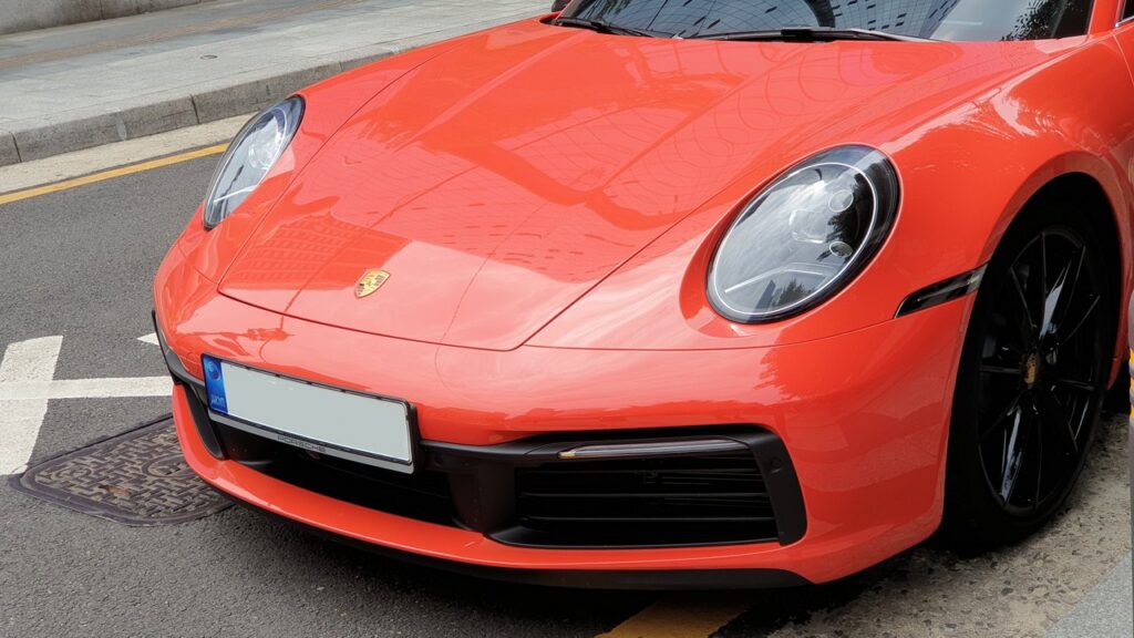 Porsche 911 Mk8 (992) 2019-Present exterior