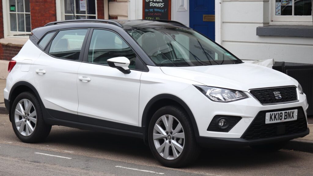 SEAT Arona Mk1 (KJ7) 2018-present exterior