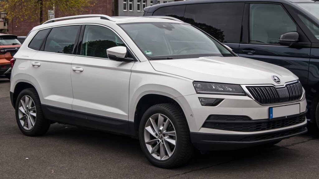 Skoda Karoq Mk1 (NU) 2017-Present exterior