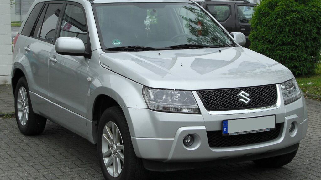 Suzuki Grand Vitara Mk2 (JB) 2005-2015 exterior