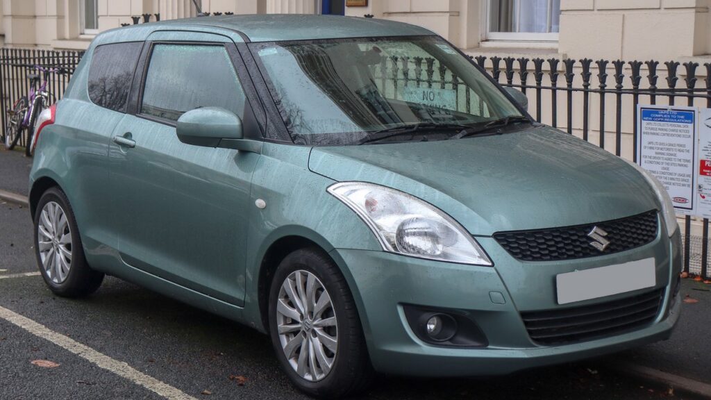 Suzuki Swift Mk3 (AZG/AZH) 2010-2017 exterior