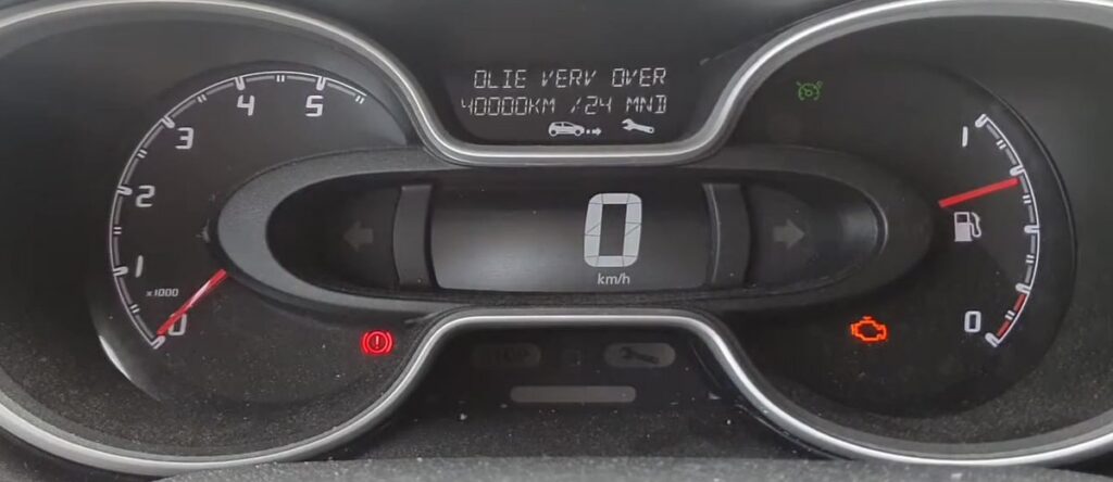 Fiat Talento cluster showing the service reminder returned to the full 40,000 km / 24 month interval after reset.