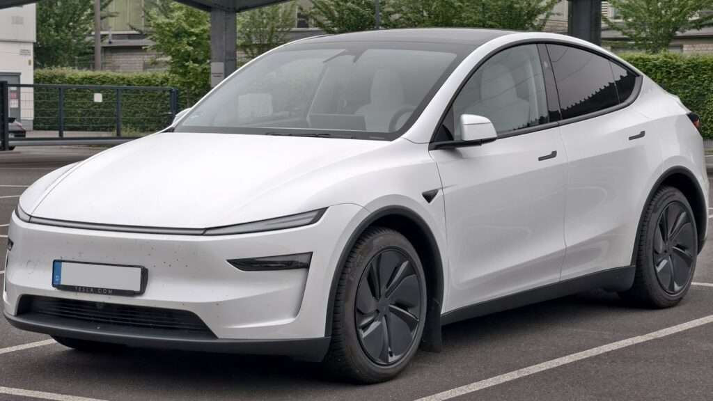 Tesla Model Y (2020-2024) exterior