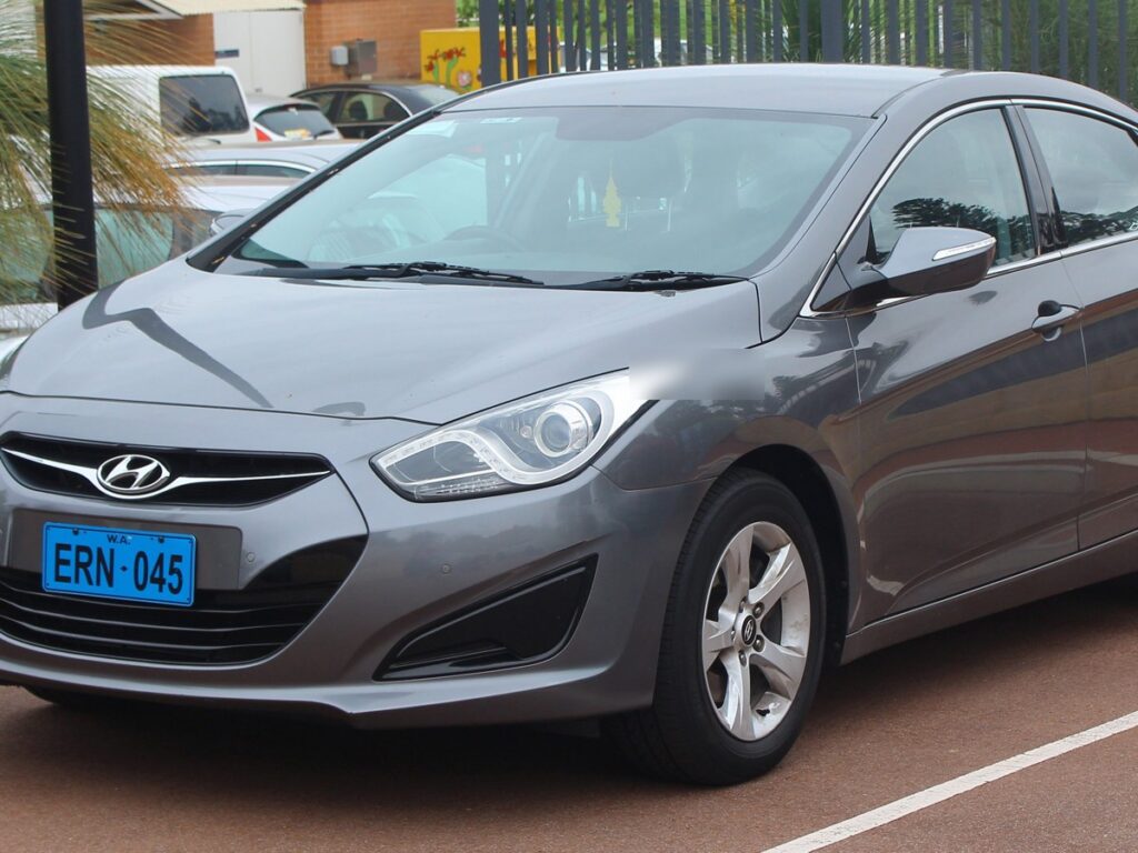 Hyundai i40 Mk1 (VF) 2011-2019 exterior