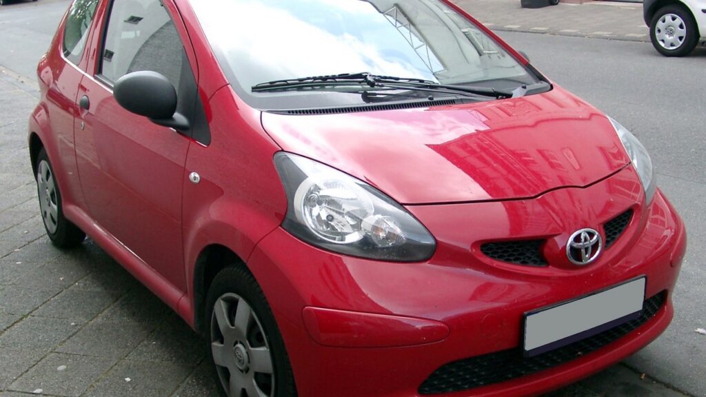 Toyota Aygo Mk1 (B10) 2005-2014 exterior
