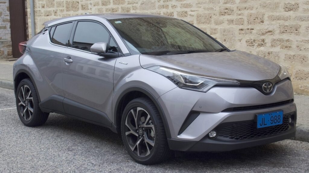 Toyota C-HR Mk1 (XW10) 2016-2023 exterior