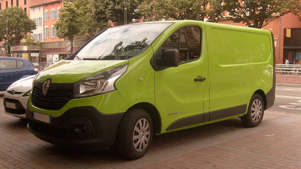 Renault Trafic Mk3 (X82) 2014-2021 exterior