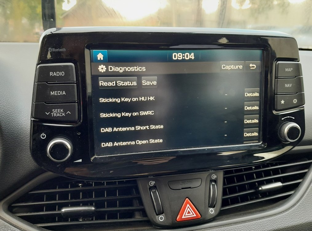 Diagnostics self-test screen on the Hyundai i30 Display Audio