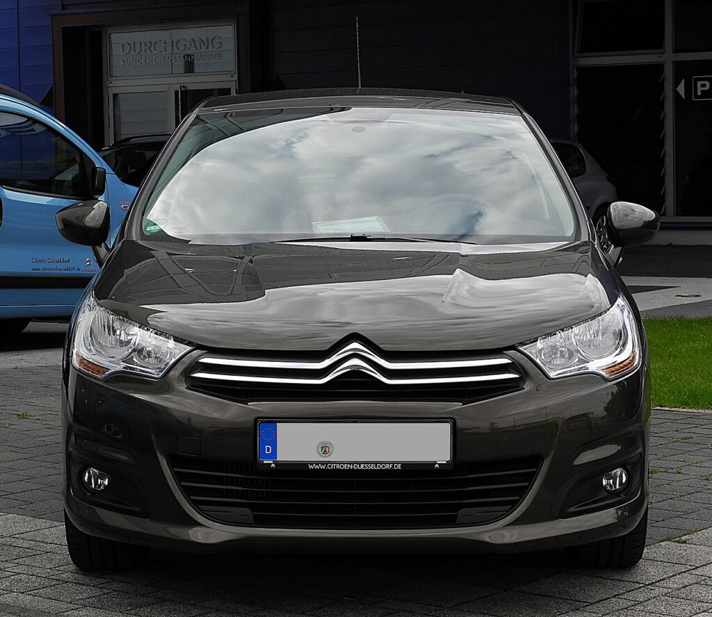 Citroën C4 Mk2 (B71) 2010-2018 exterior