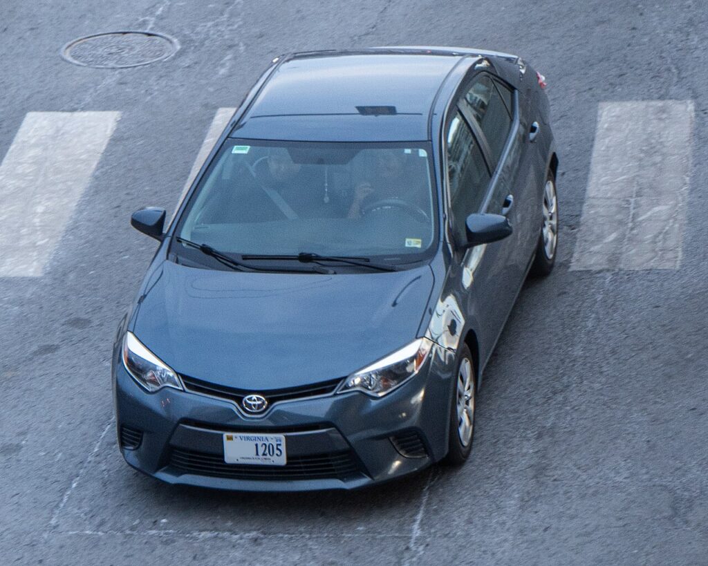 Toyota Corolla Mk11 (E170) 2014-2019 exterior