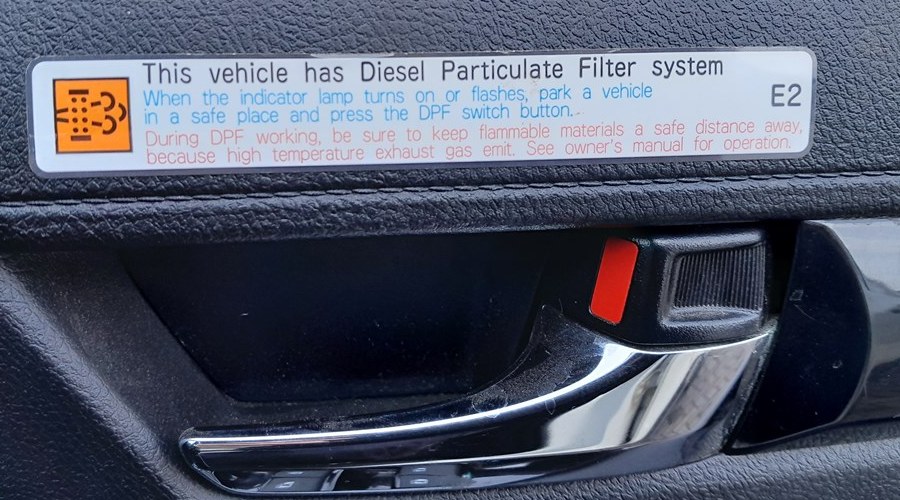 Toyota Hilux diesel particulate filter notice label