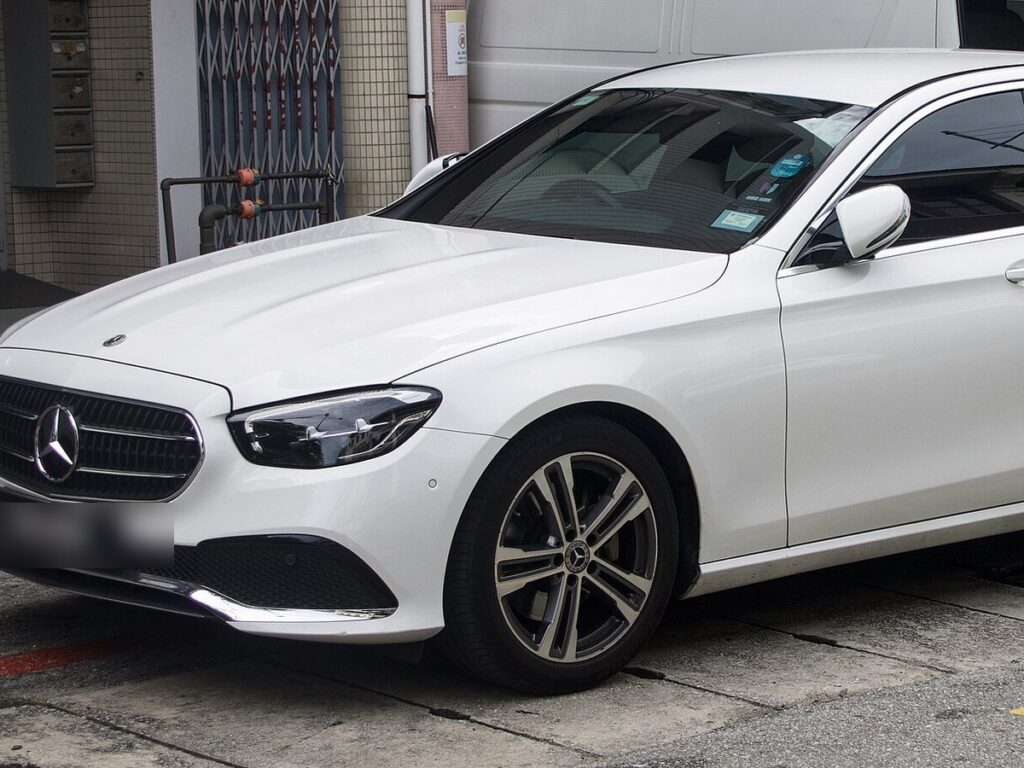 Mercedes E-Class Mk5 (W213) 2016-2023 exterior